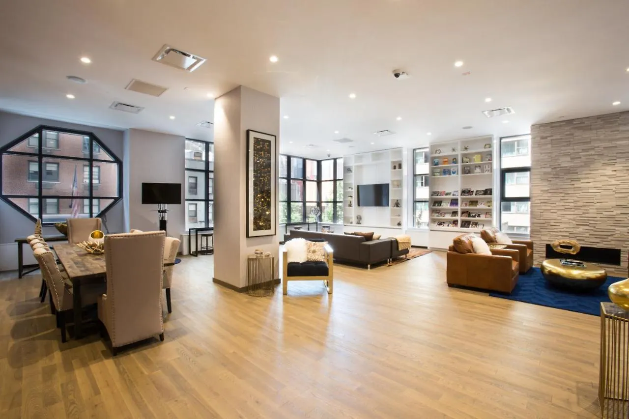 Ferienwohnung Midtown 2Br W Doorman Nr Theater District Nyc-1349 New York Apartment