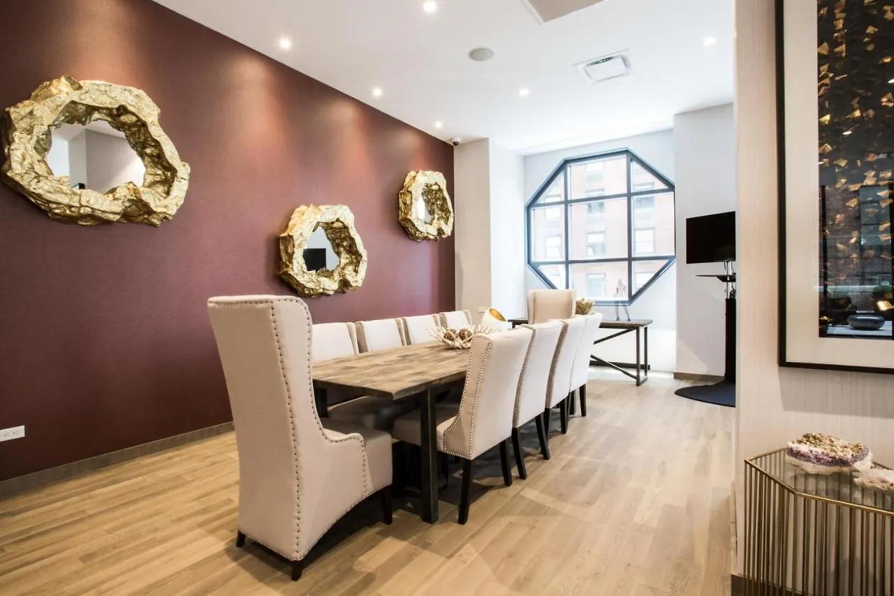 Apartment Ferienwohnung Midtown 2Br W Doorman Nr Theater District Nyc-1349 New York