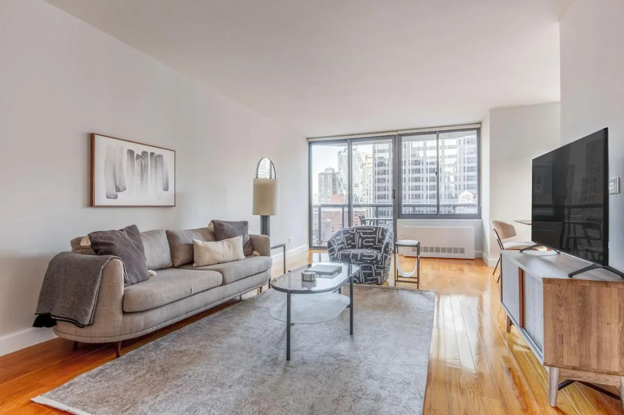 Midtown 2Br W Doorman Nr Theater District Nyc-1349 location